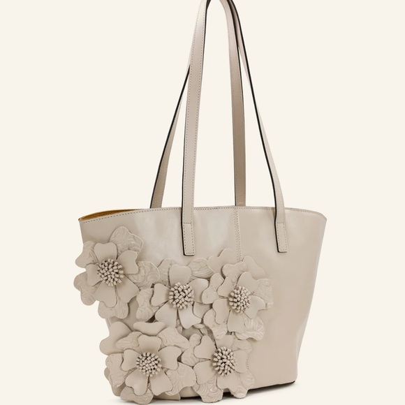 Patricia Nash Marconia Leather Tote Floral Applique HandBag Tassel Chalk White - Picture 2 of 12